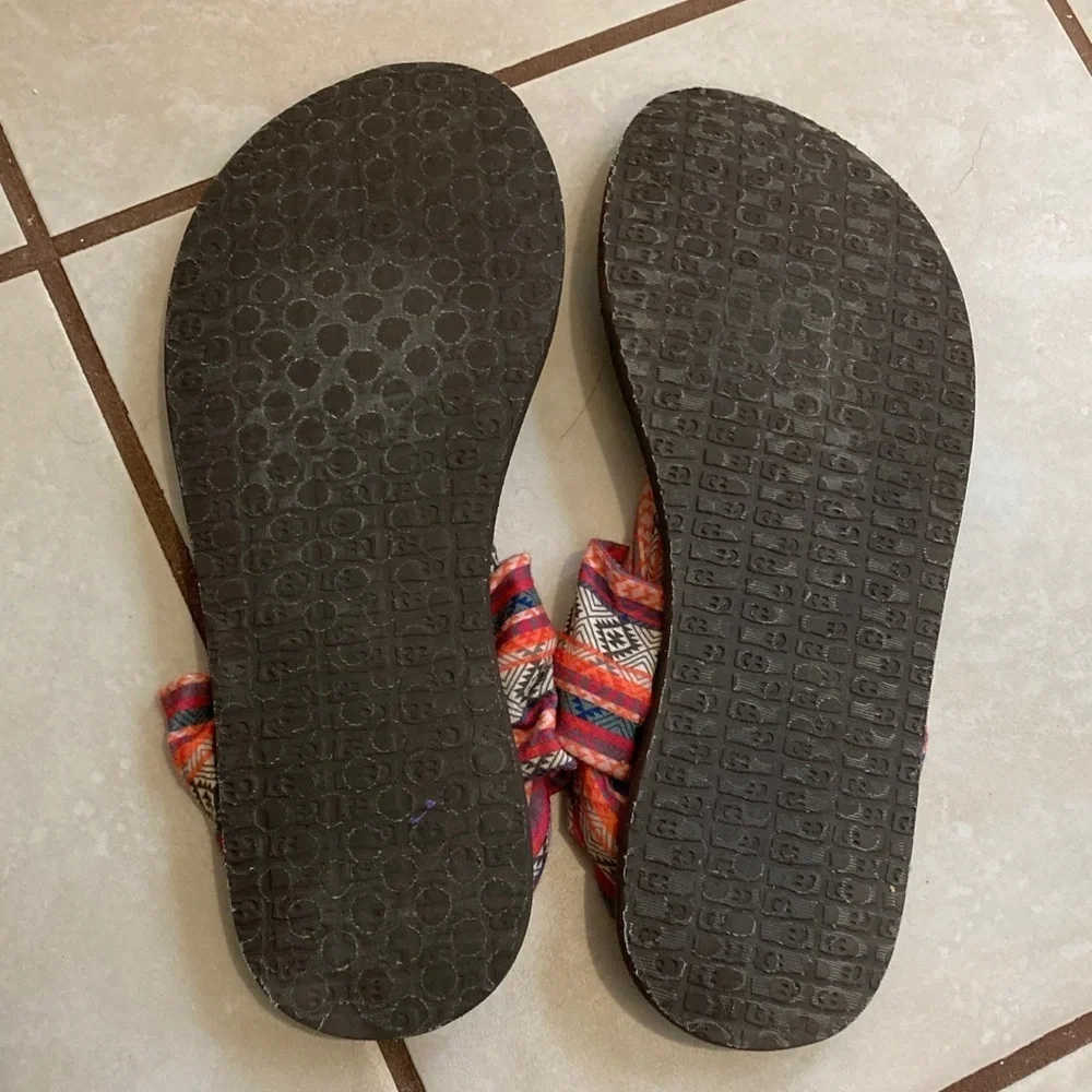 Sanuk Sandals
